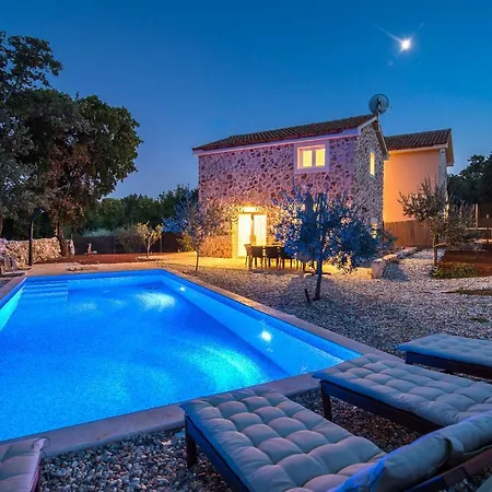 Villa Petite *