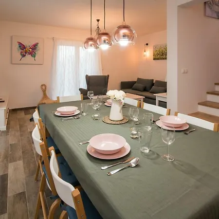 Villa Petite